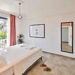 Joyy Hotel *